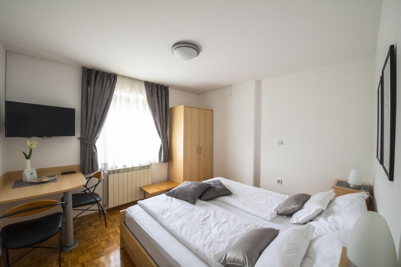 Homestay Ostan Bovec Bagian luar foto