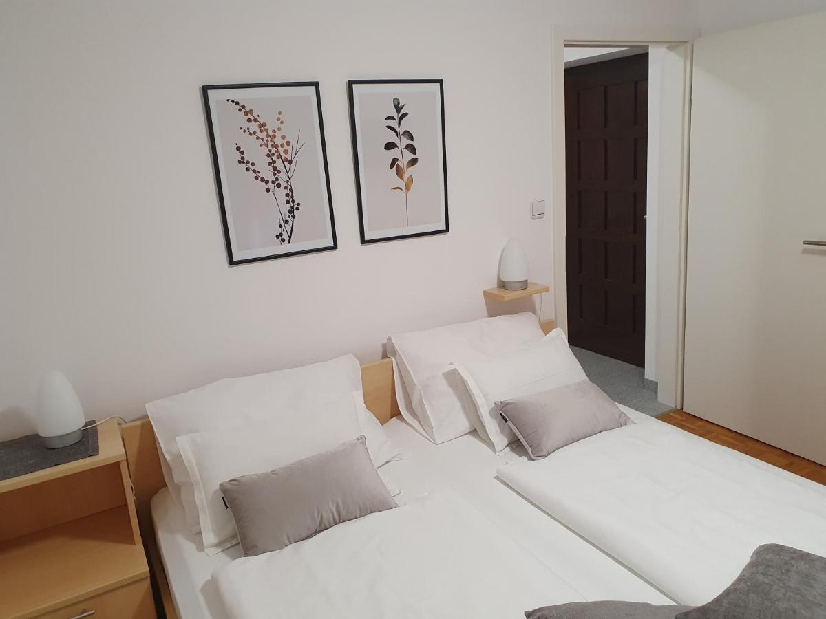 Homestay Ostan Bovec Bagian luar foto